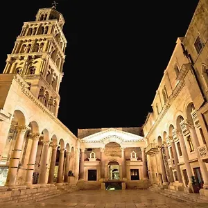 Art Center Appartement Split